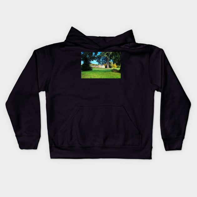 Lily Hill House, Bracknell, England Kids Hoodie by fantastic-designs